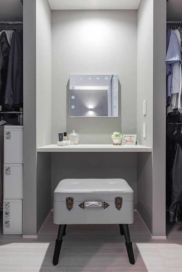 トヨタホーム 【40坪以下/全館空調】スタイリッシュモダンで統一した空間に、たっぷりの採光と間接照明で温もりをプラスの建築実例画像8