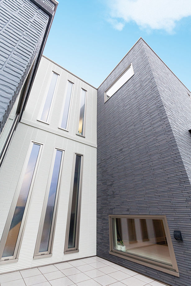 トヨタホーム 【40坪以下/全館空調】スタイリッシュモダンで統一した空間に、たっぷりの採光と間接照明で温もりをプラスの建築実例画像10