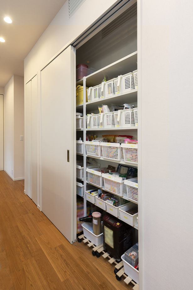 トヨタホーム 【40坪以下/平屋/大開口/太陽光発電】アメリカで暮らした、開放的で全館空調のある平屋の快適さを再現の建築実例画像6