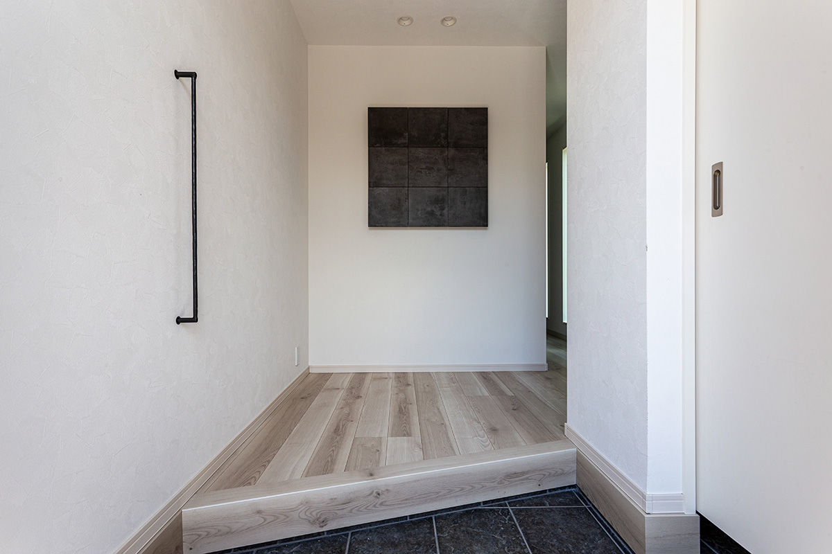 トヨタホーム 周囲の緑や美しい眺望を間近で感じられる、高台の住まいの建築実例画像10