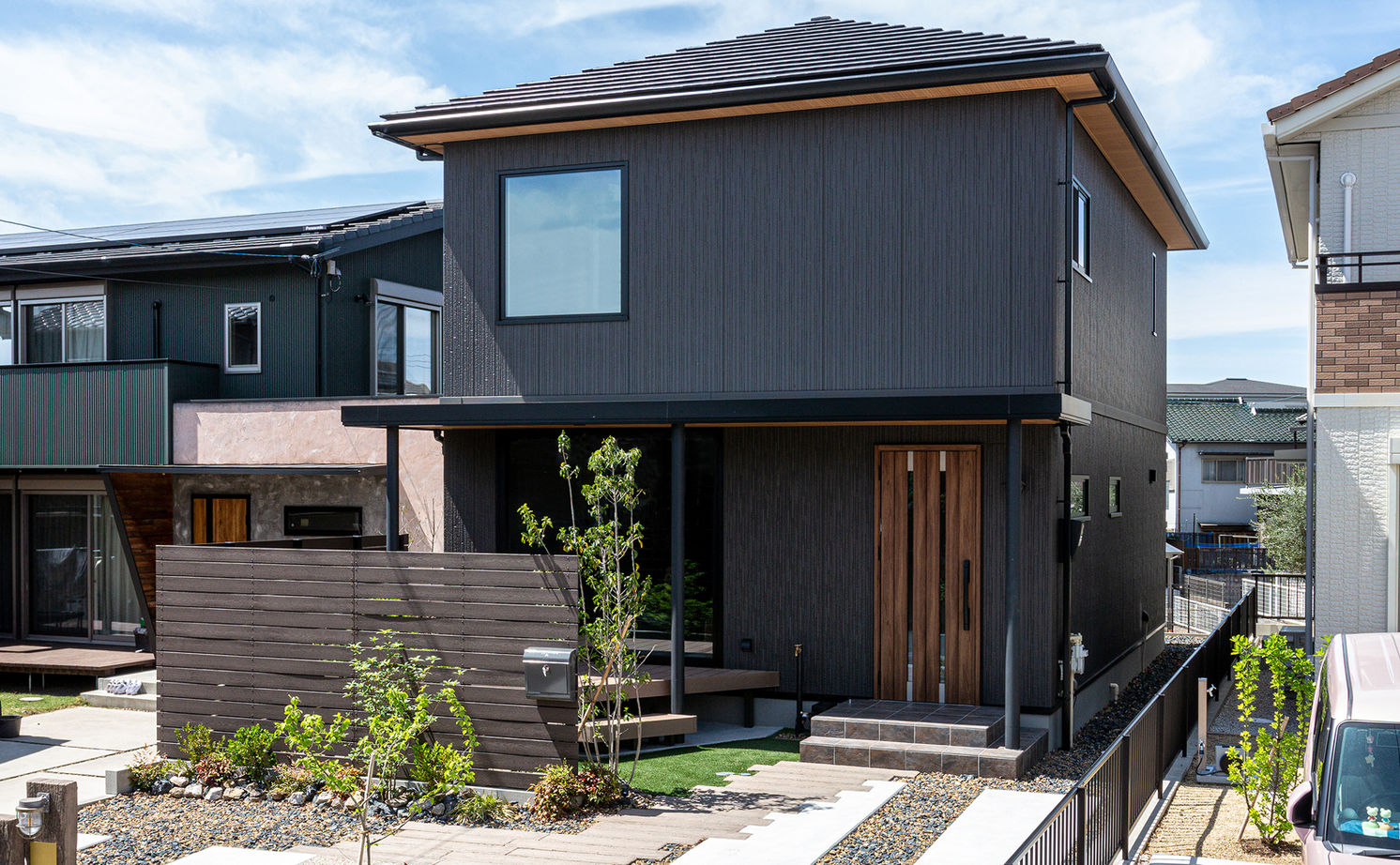 トヨタホーム 【40坪以下/オープンLDK/吹抜け】家族一緒の時間を大切にする、オープンでおしゃれな土間玄関がある住まいの建築実例画像9