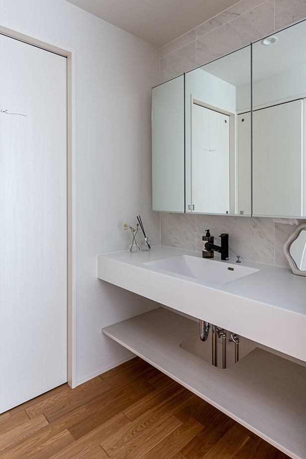 トヨタホーム 家族の気配を感じながら暮らせる、リビング中心のオープンな住まいの建築実例画像7