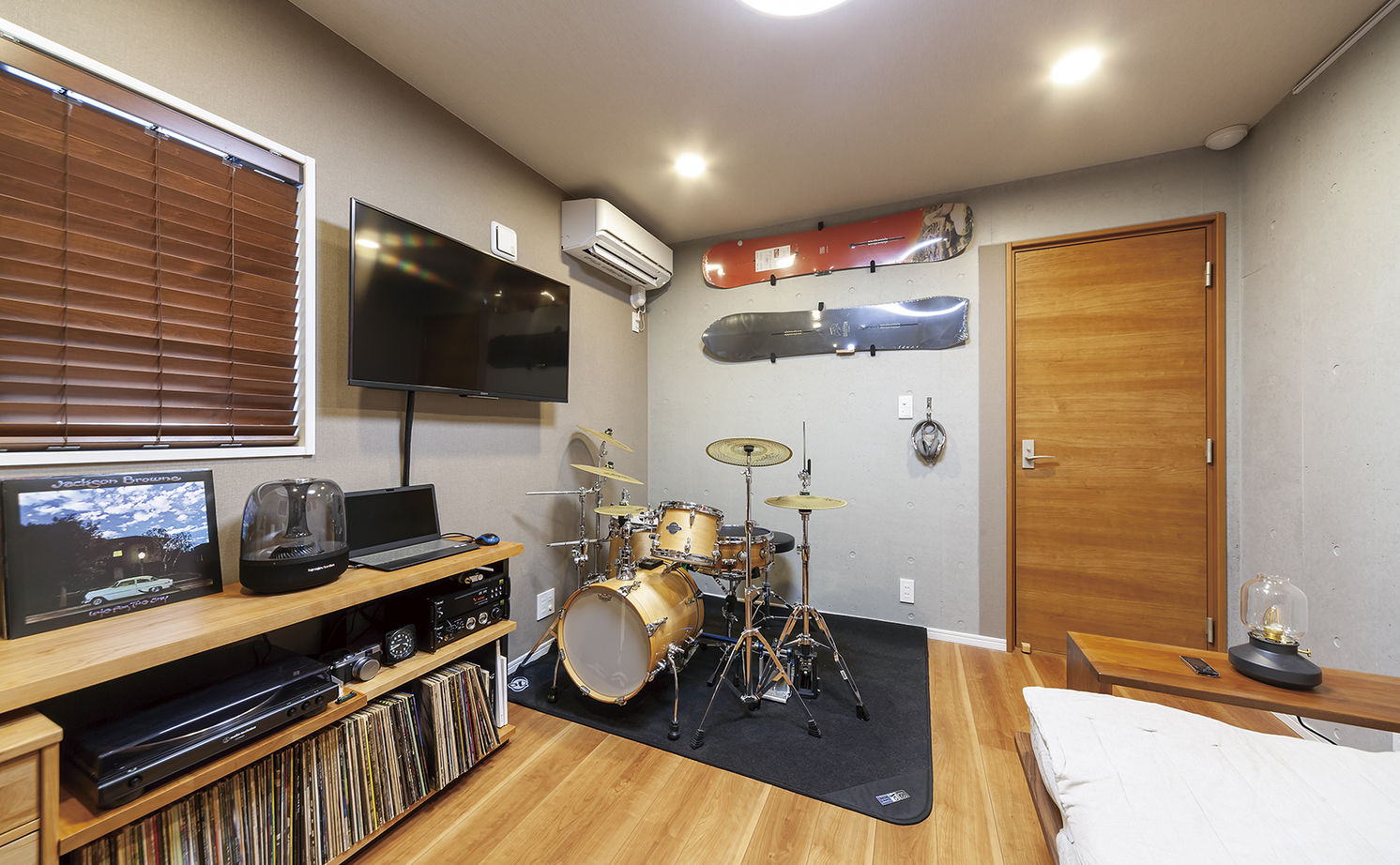 RC design 【間取り図有/３階建て/ガレージ】3階だからできる眺望のいいリビングと防音遮音で実現する趣味の暮らしの建築実例画像7