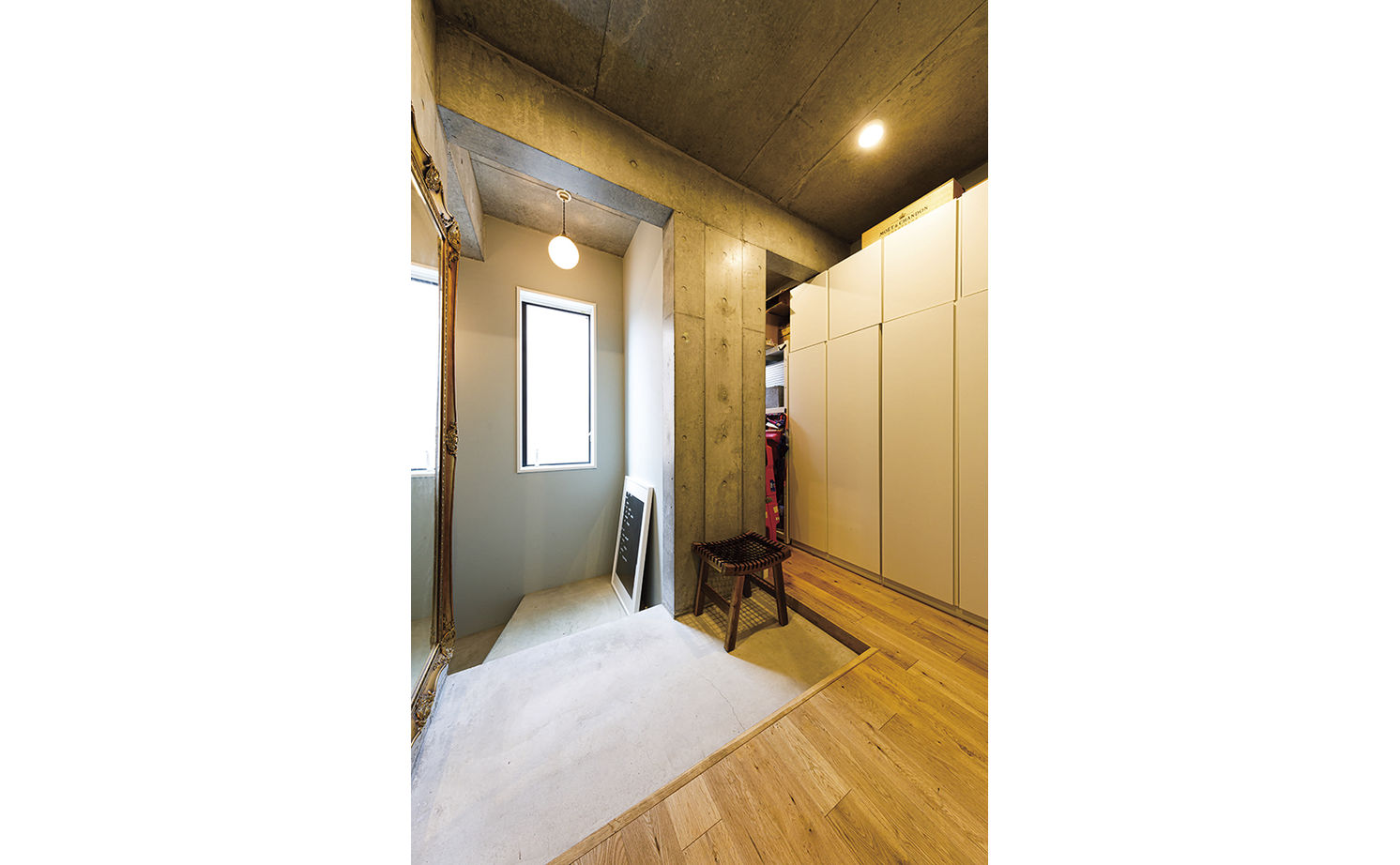 RC design 【間取り図有/３階建て/賃貸併用住宅】アンティーク惹き立てる温かみある空間と無駄をつくらない提案力の建築実例画像6