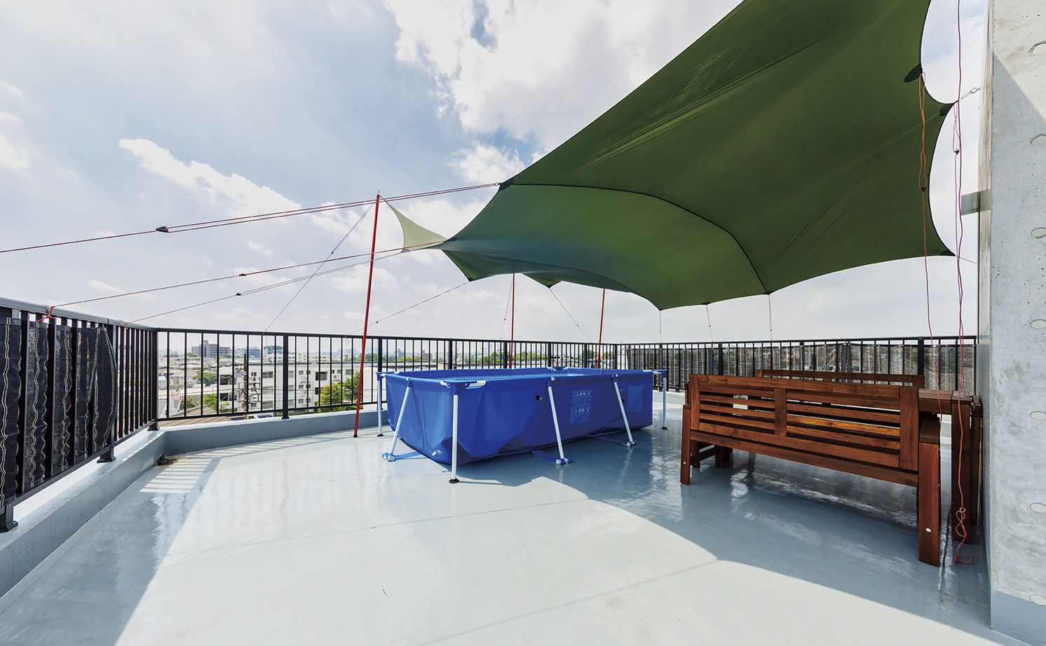 RC design 【間取り図有/３階建て/賃貸併用住宅】アンティーク惹き立てる温かみある空間と無駄をつくらない提案力の建築実例画像13