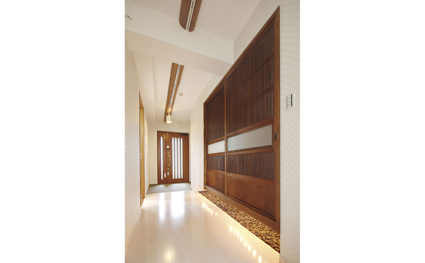 RC design 【間取り図有/3階建て/多世帯/バリアフリー】各世帯の要望はもちろん、将来を見据えた高性能で快適な住まいの建築実例画像5