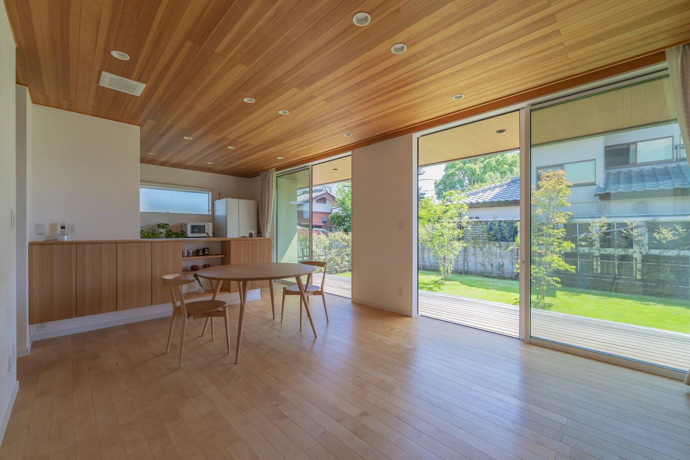 大進建設 【平屋/間取り図あり】毎日を景色とつなげる。すっきりと暮らす平屋の建築実例画像2