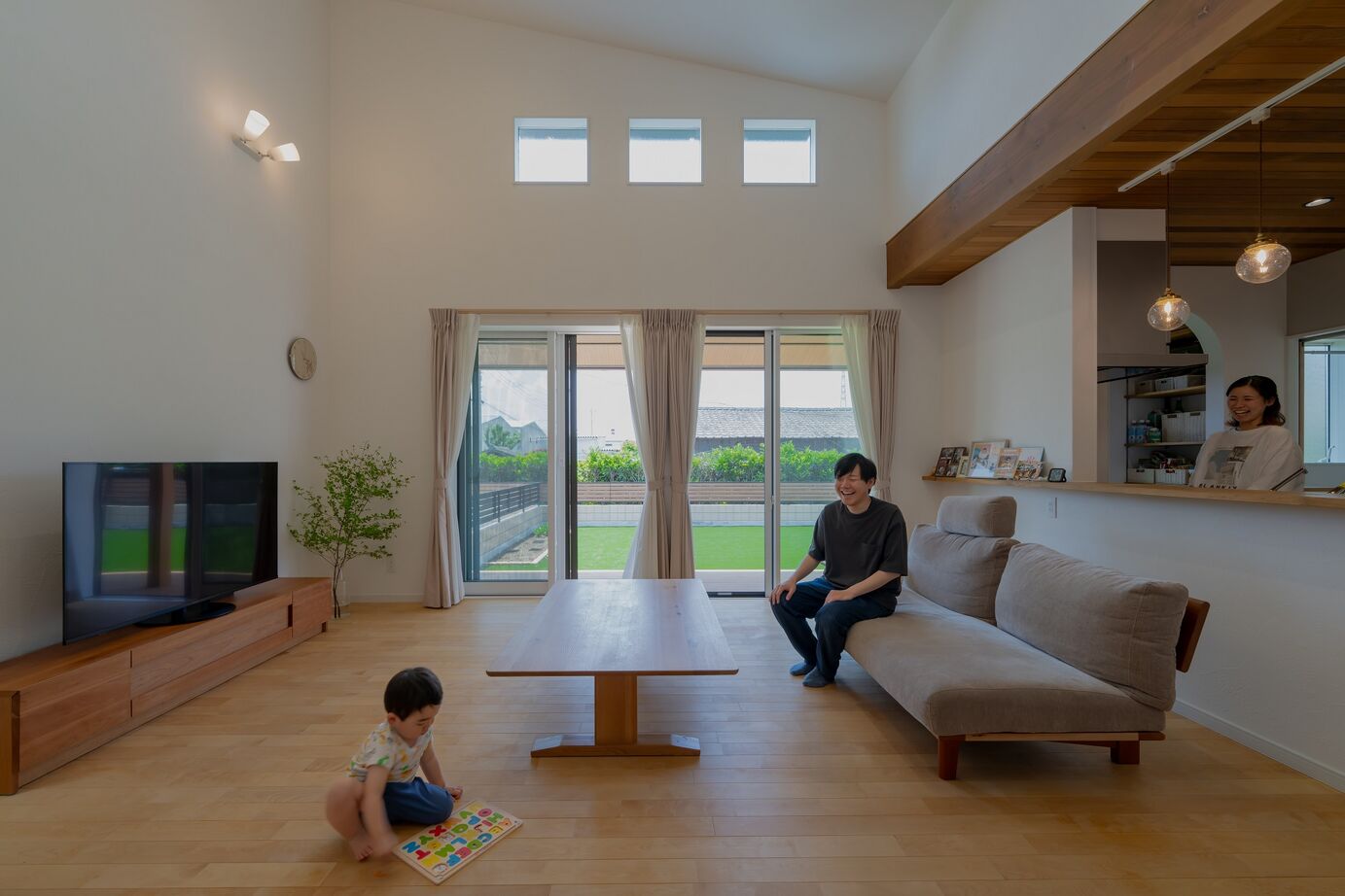 大進建設 木の香りに包まれる。きれいな光と心地よい風が通る平屋の建築実例画像2