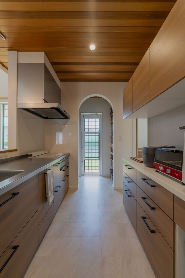 大進建設 木の香りに包まれる。きれいな光と心地よい風が通る平屋の建築実例画像3