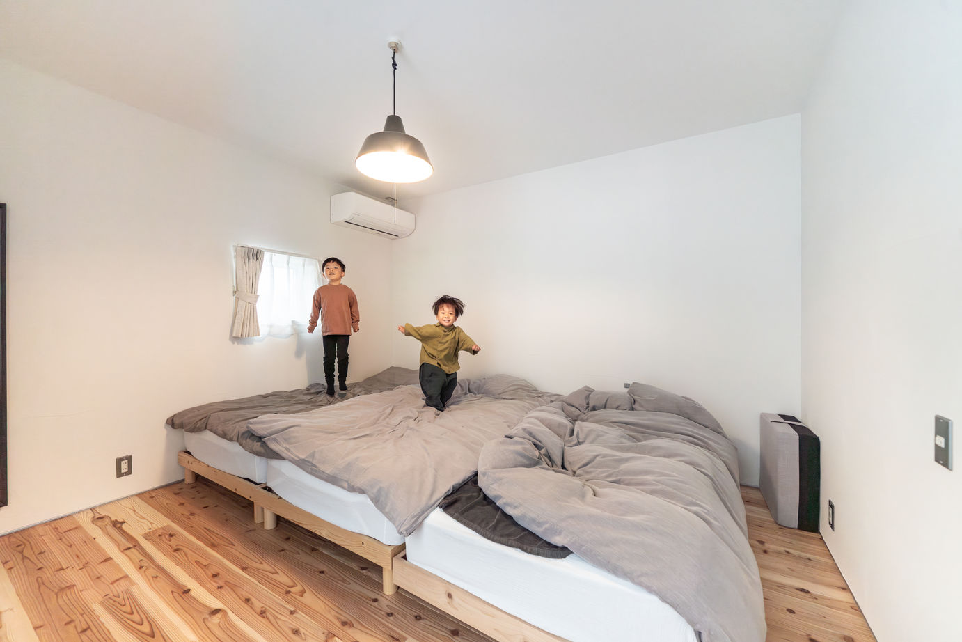 D'S STYLE（ディーズスタイル） スムーズな家事ができるよう配置された間取りにおしゃれにインテリアされた２階建ての家の建築実例画像8