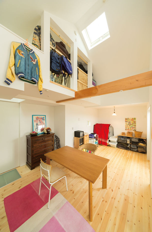 一級建築士事務所　フォルム 【1490万円/間取り図有/地下室】プライバシーや採光を計算した外観に、ストリップ階段で風通しも抜群の家の建築実例画像6