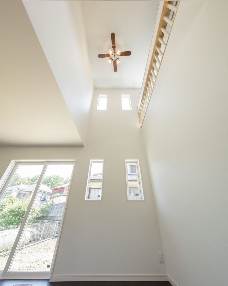 一級建築士事務所　フォルム 【1480万円/間取り図有/吹き抜け】開放感と省スペースを両立。暮らしを豊かにするアイデア満載の家の建築実例画像3