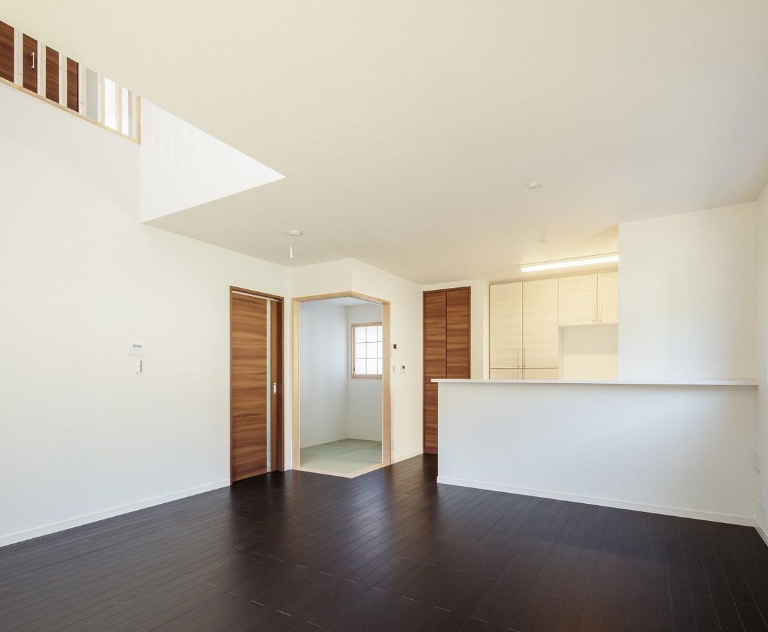 一級建築士事務所　フォルム 【1480万円/間取り図有/吹き抜け】開放感と省スペースを両立。暮らしを豊かにするアイデア満載の家の建築実例画像4