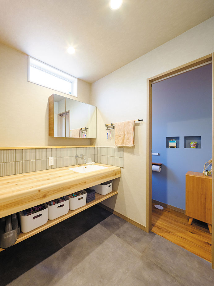 一級建築士事務所　フォルム 【2100万円／収納充実／家事動線／間取図有】優れた性能で快適！自由設計で叶えた、木質感溢れる住まいの建築実例画像10