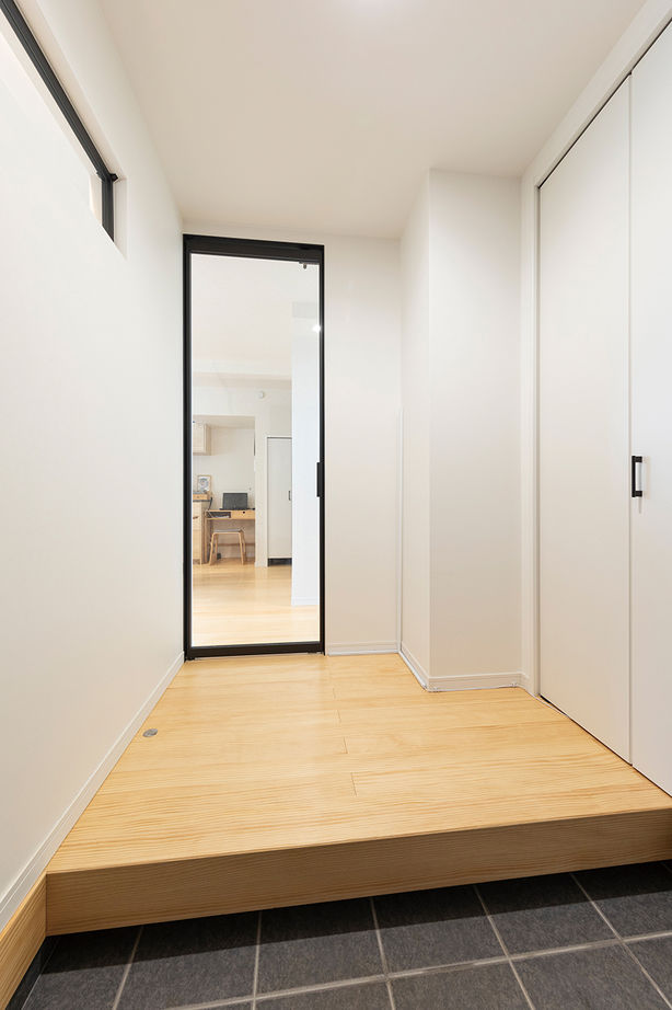 一級建築士事務所　フォルム 【2100万円／吹抜／収納充実／間取図】限られた予算でも第一種熱交換換気を実現！心地よさと緑と暮らす家の建築実例画像9