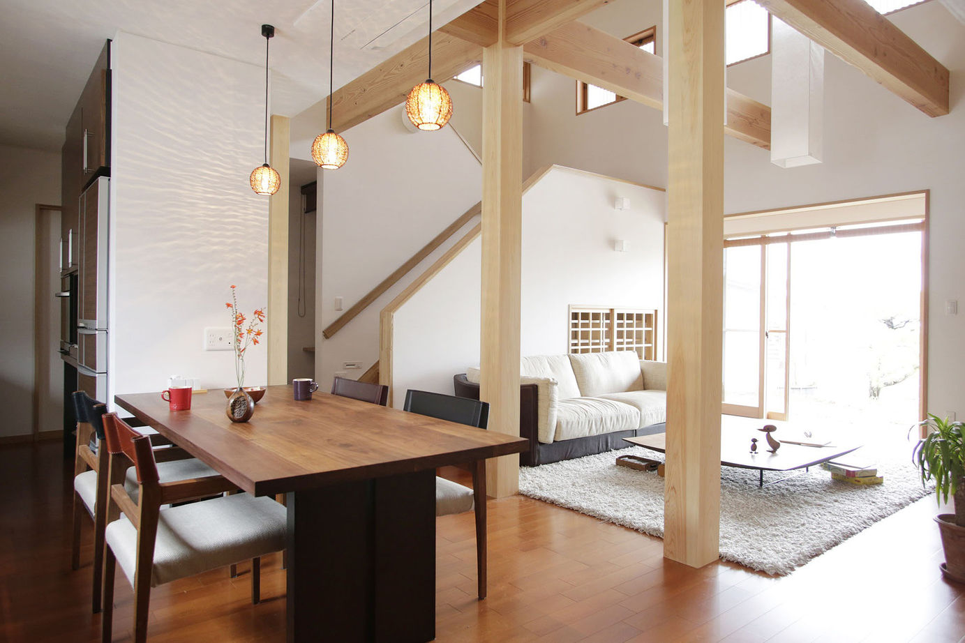 エステート白馬 【4000万円台|80坪台|吹き抜け】和の趣を大切に。大屋根の重厚感が印象的な外観の和モダンな家の建築実例画像1