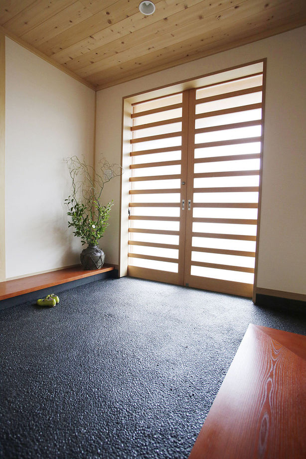 エステート白馬 【4000万円台|80坪台|吹き抜け】和の趣を大切に。大屋根の重厚感が印象的な外観の和モダンな家の建築実例画像6