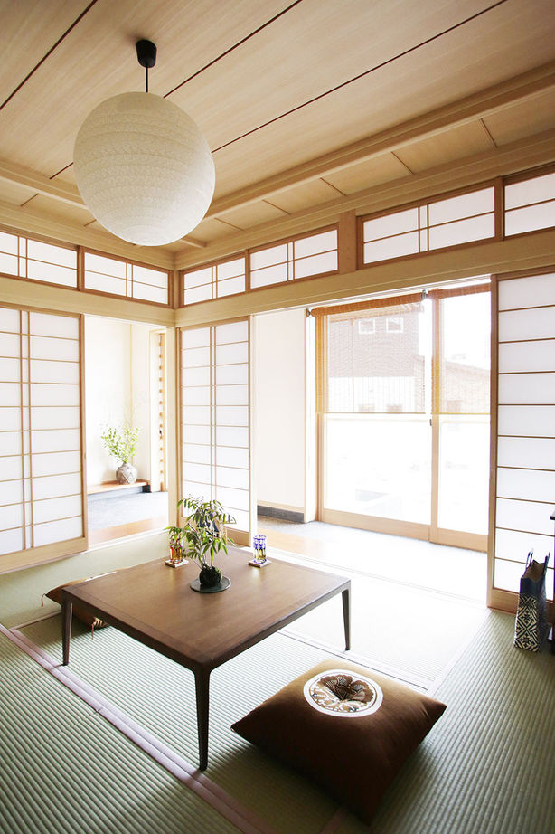 エステート白馬 【4000万円台|80坪台|吹き抜け】和の趣を大切に。大屋根の重厚感が印象的な外観の和モダンな家の建築実例画像8