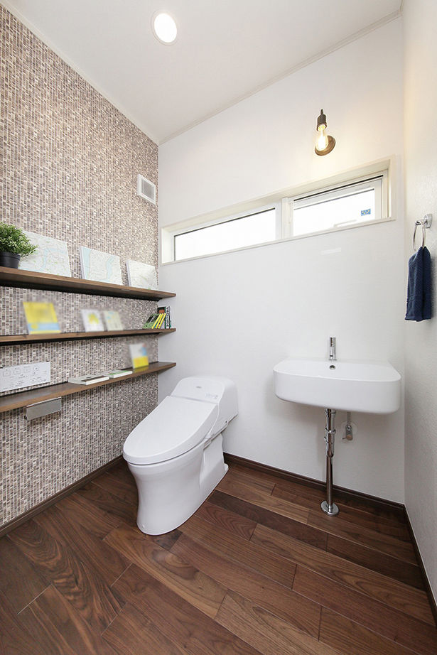 エステート白馬 【2000万円台|30坪台】吹き抜けを通して家族が繋がる。開放感いっぱいの空間で子育てを楽しむ住まいの建築実例画像9