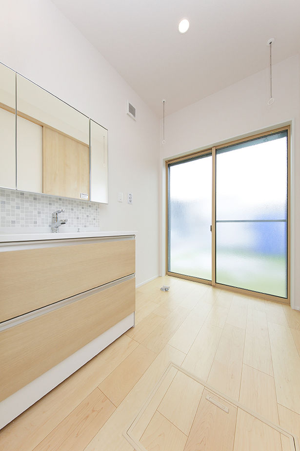 エステート白馬 【1000万円台|20坪台|吹き抜け】高気密･高断熱で毎日快適。セカンドリビングで趣味を楽しみ自由に過ごす家の建築実例画像8