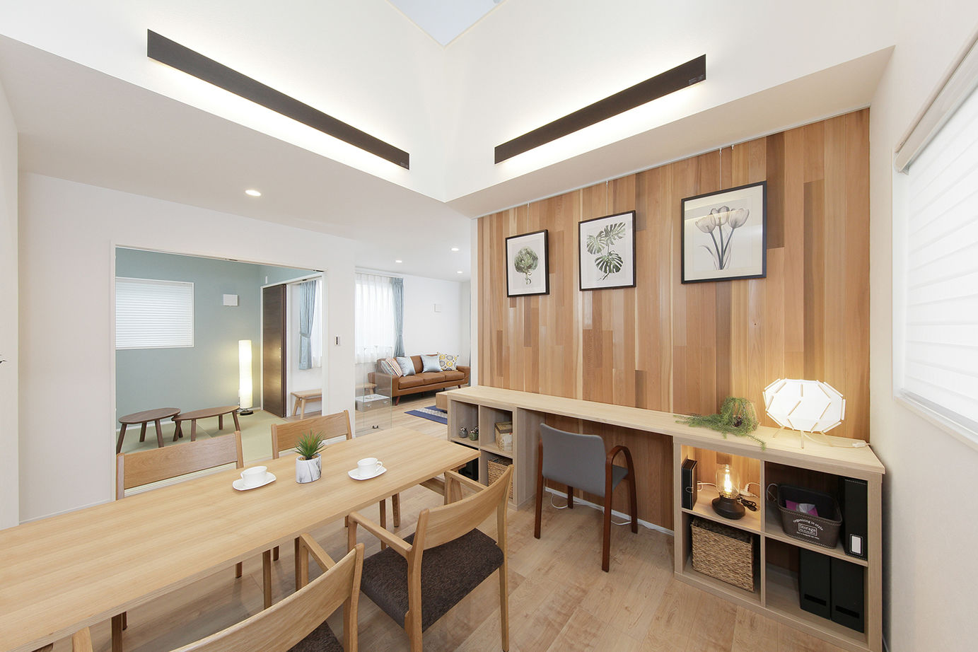 エステート白馬 【2000万円台|30坪台|吹き抜け】空間を緩やかに繋げ、どこにいても家族の気配を感じる、陽光差し込む家の建築実例画像4