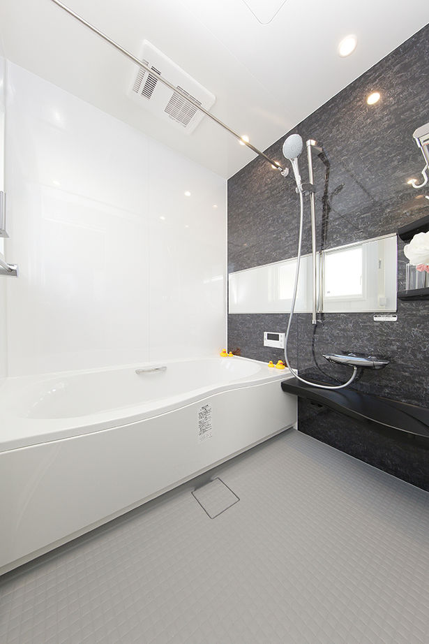 エステート白馬 【2000万円台|30坪台|吹き抜け】空間を緩やかに繋げ、どこにいても家族の気配を感じる、陽光差し込む家の建築実例画像13