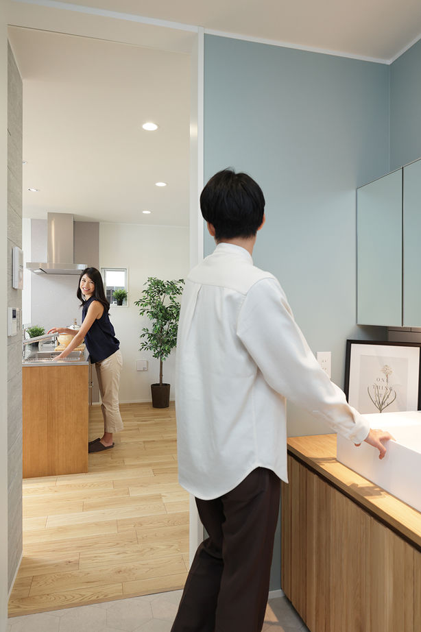 エステート白馬 【2500万円台／延床39坪／家事動線／吹抜】仲間が気軽に集まる、楽しく暮らせるガレージハウスのある住まいの建築実例画像8