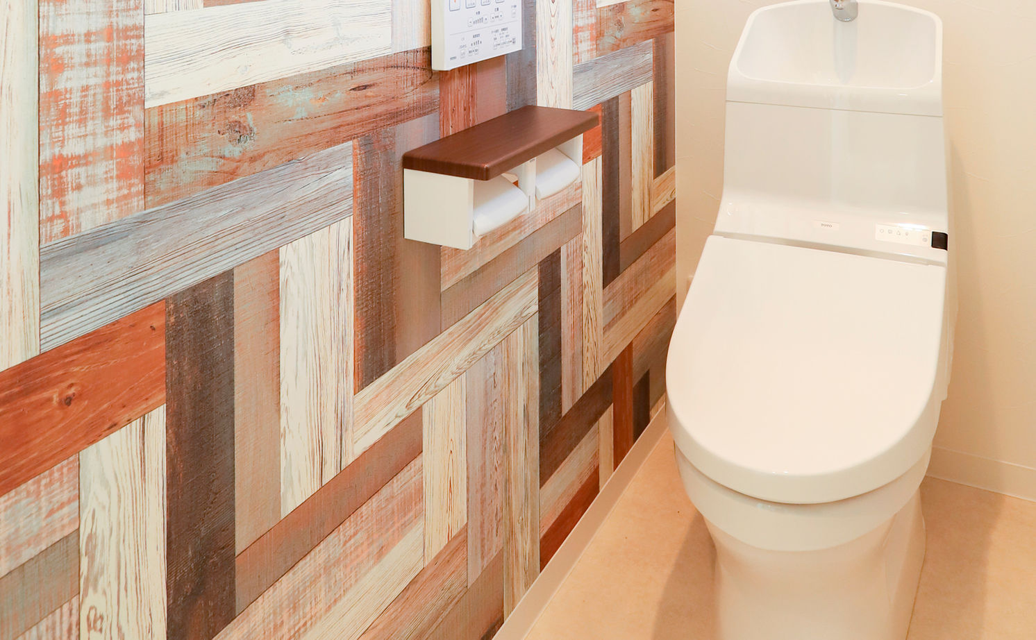 天然木の家　HODAKA 一級建築士事務所 【京都/吹抜け/化粧梁】スーモカウンターで紹介され、耐震性や天然木、紹介された土地が気に入りほぼ即決の建築実例画像15