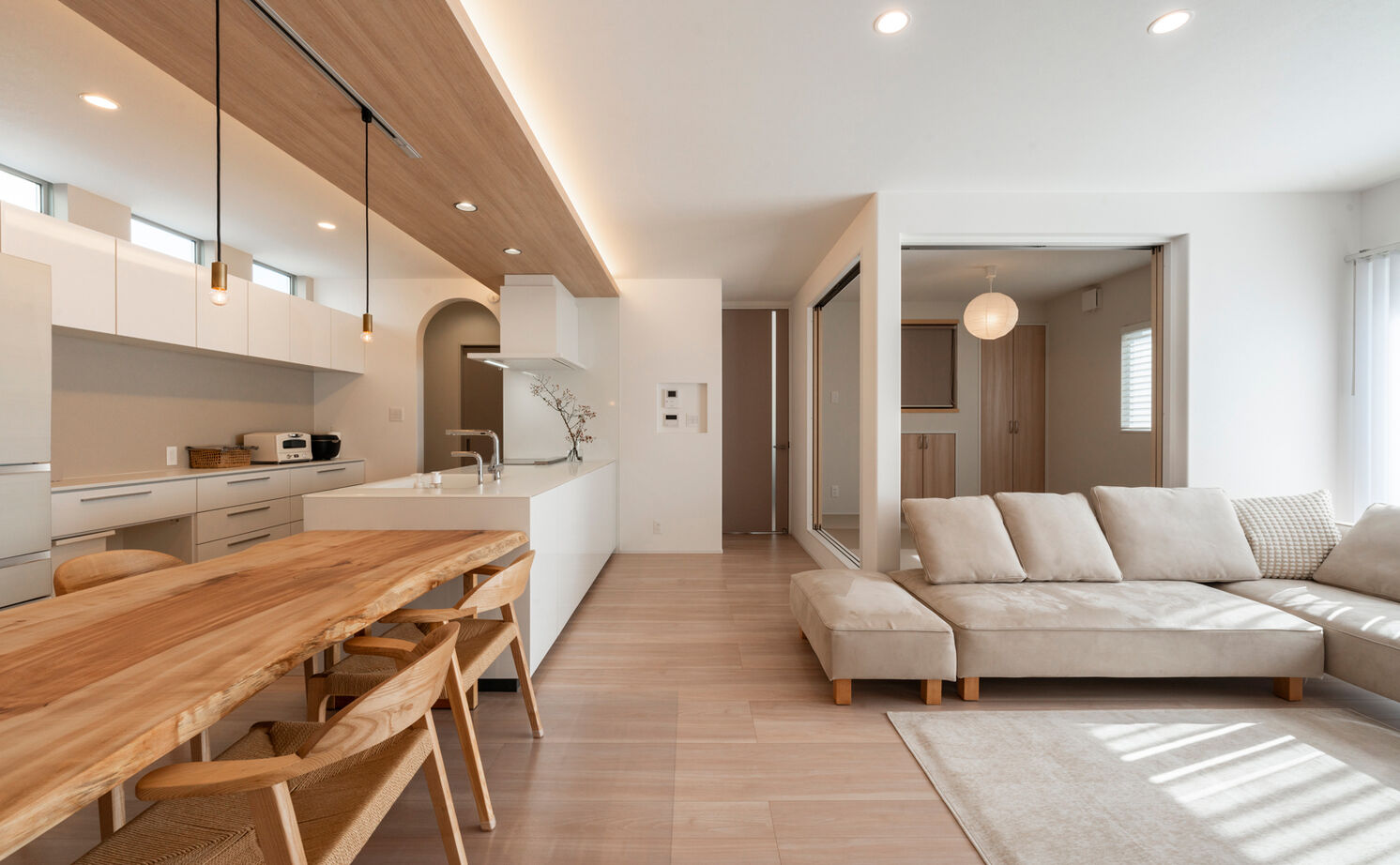 天然木の家　HODAKA 一級建築士事務所の建築実例画像