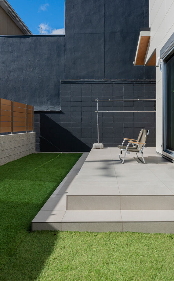 天然木の家　HODAKA 一級建築士事務所 【京都市/天然木/3000万円台】機能充実のキッチン、ランドリー室。家事ラク動線で子育ても安心・快適の建築実例画像12