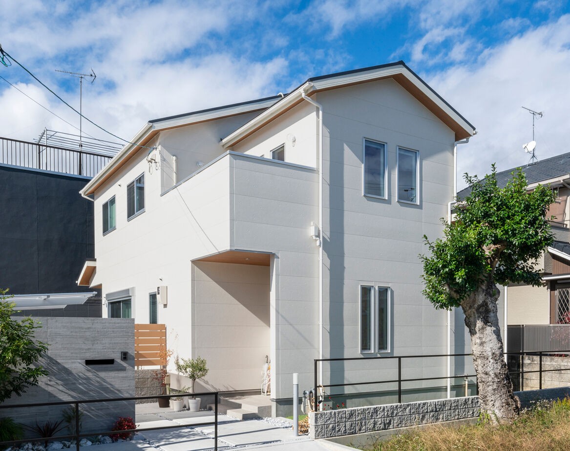 天然木の家　HODAKA 一級建築士事務所 【京都市/天然木/3000万円台】機能充実のキッチン、ランドリー室。家事ラク動線で子育ても安心・快適の建築実例画像13