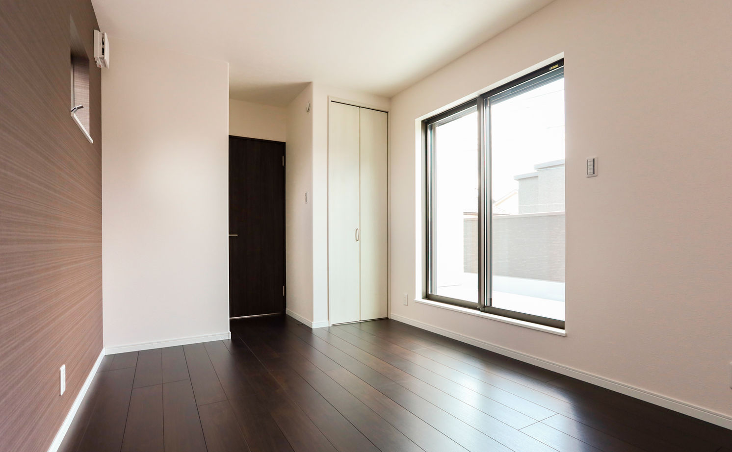 天然木の家　HODAKA 一級建築士事務所 【リビング階段/造作家具/収納充実/滋賀県】スーモカウンターに紹介され、丁寧な説明の担当営業と意気投合の建築実例画像9