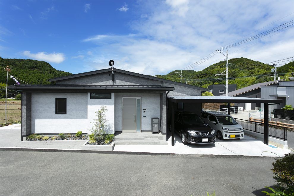 NEOデザインホーム 【平屋/書斎】景色をインテリアに取り込んだ、ピクチャーウィンドウのある平屋の建築実例画像2