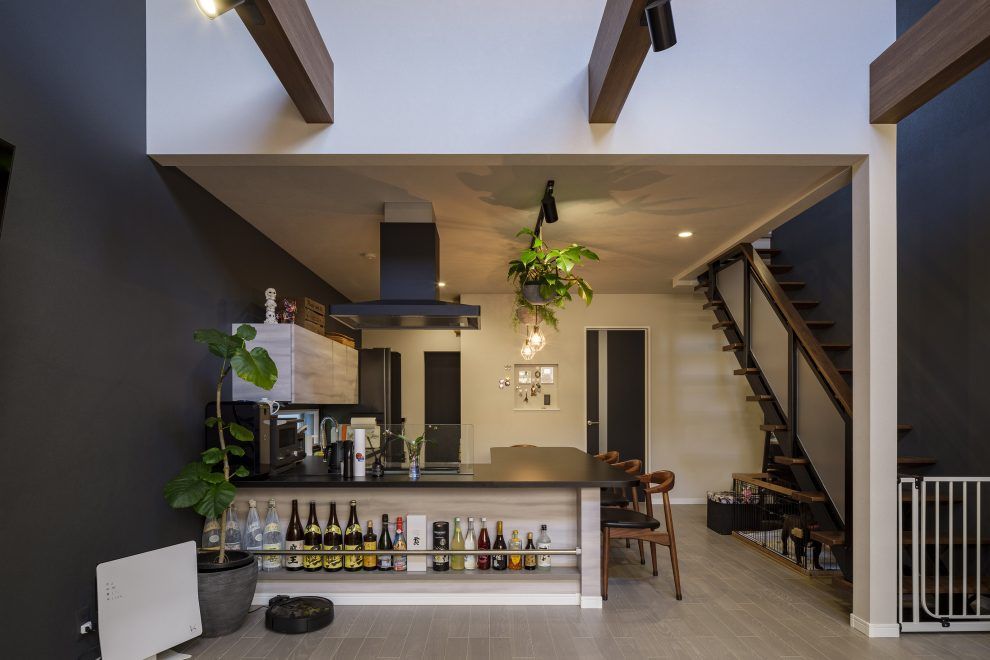 NEOデザインホーム 【ビルトインガレージ/収納充実】秀逸の暮らし動線 子育てに優しいガレージハウスの建築実例画像3