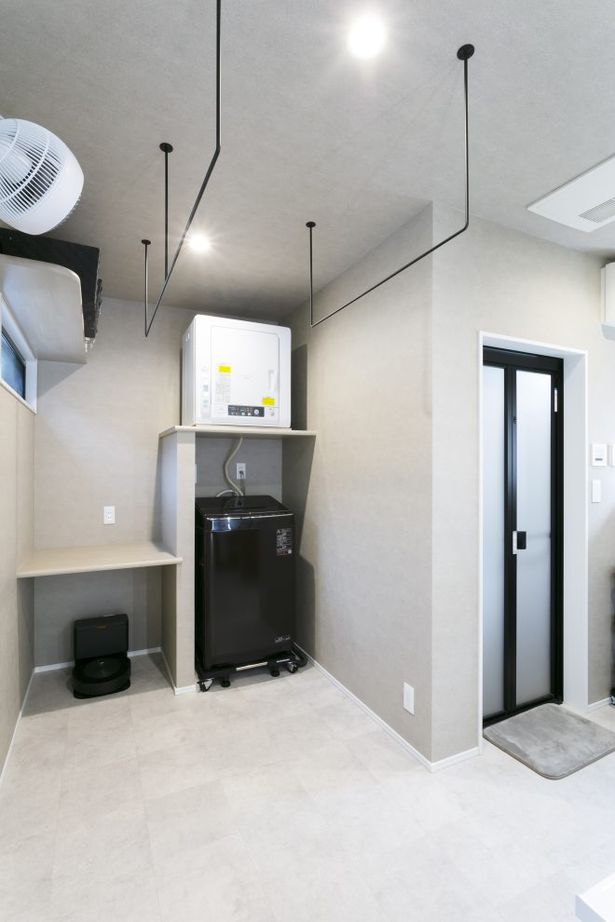 NEOデザインホーム 【バイクガレージ/収納充実】シンプルな中に個性が光る、バイクガレージのある家の建築実例画像8