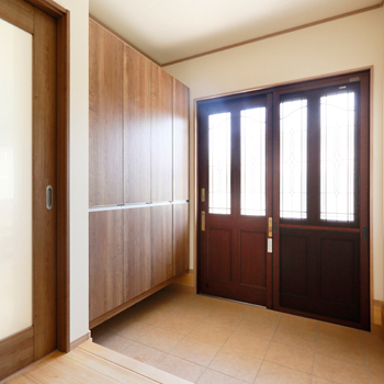 岡本住建 【2000万円台/50坪台/間取り図】無垢材、タイル、薪ストーブ…自然素材を生かし、耐震面でも安心な家の建築実例画像9