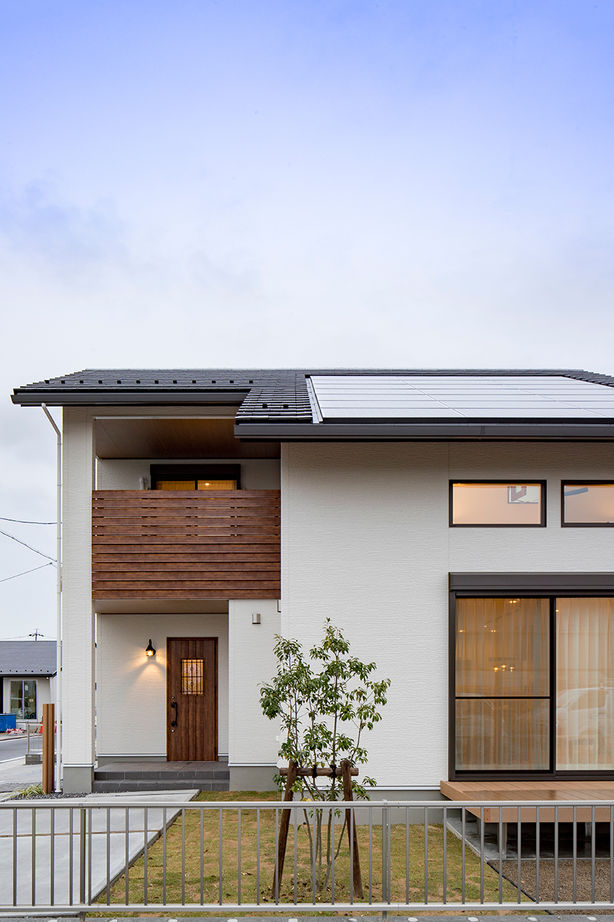 岡本住建 【2000万円台/3LDK/30坪台】子育て世代の家。土間＋大収納で子ども2人分の収納スペースを確保した間取りの建築実例画像1