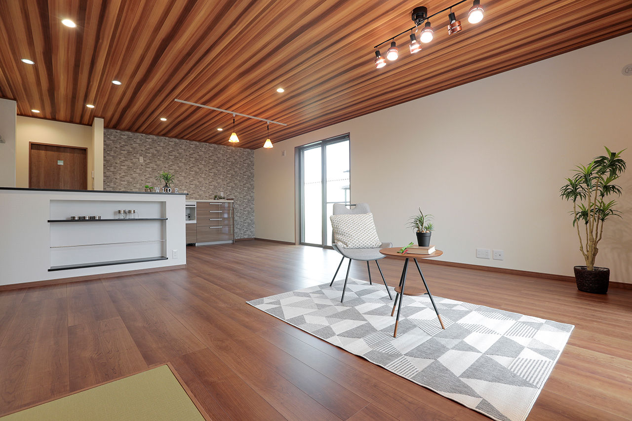 岡本住建 【2000万円台/30坪台/3LDK/間取り図】太陽光で家計ラク！長く安心・快適が続くテクノストラクチャーの家の建築実例画像3