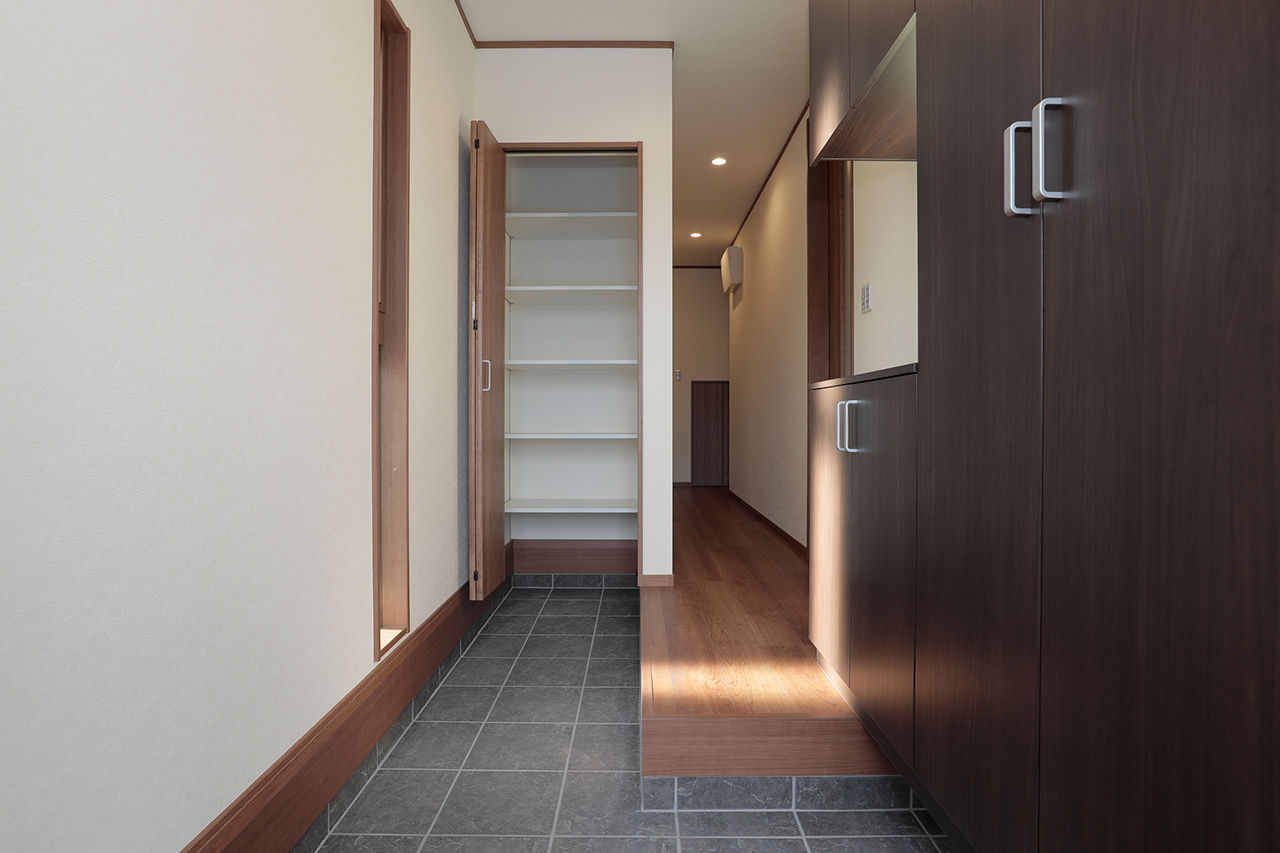 岡本住建 【2000万円台/30坪台/3LDK/間取り図】太陽光で家計ラク！長く安心・快適が続くテクノストラクチャーの家の建築実例画像9