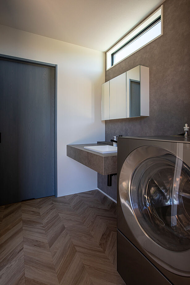 岡本住建 【2000万円台/平屋/L字型/20坪台/間取り図】建築家デザイン×高断熱。アーバンスタイルのおしゃれな平屋の建築実例画像13