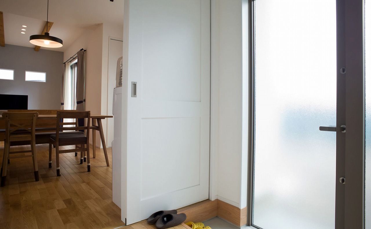 アサヒグローバルホーム 【1000万円台/間取り/30坪台/吹抜け】家事楽動線で生活がワンフロアで完結。大人センスな北欧テイストの家の建築実例画像10