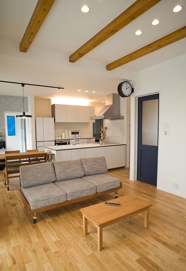 アサヒグローバルホーム 【1000万円台/間取り/30坪台/吹抜け】家事楽動線で生活がワンフロアで完結。大人センスな北欧テイストの家の建築実例画像12