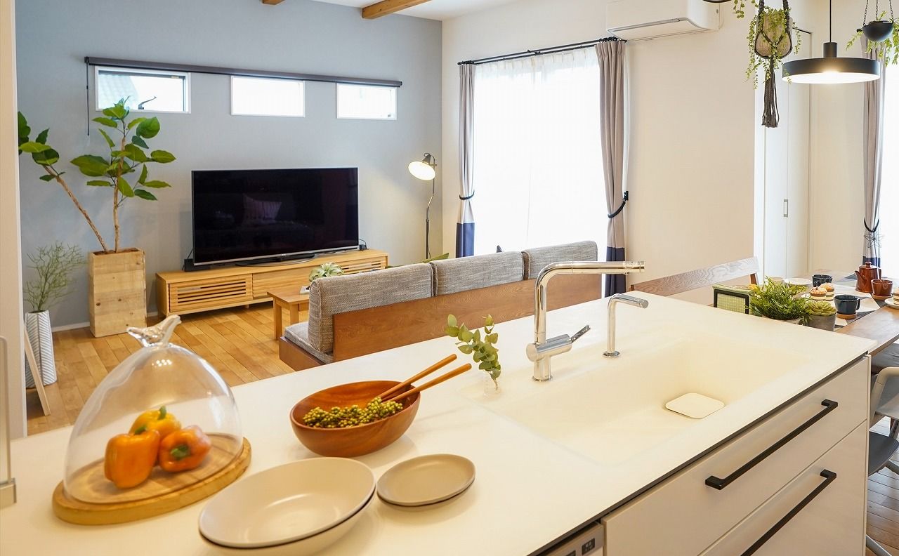 アサヒグローバルホーム 【1000万円台/間取り/30坪台/吹抜け】家事楽動線で生活がワンフロアで完結。大人センスな北欧テイストの家の建築実例画像13