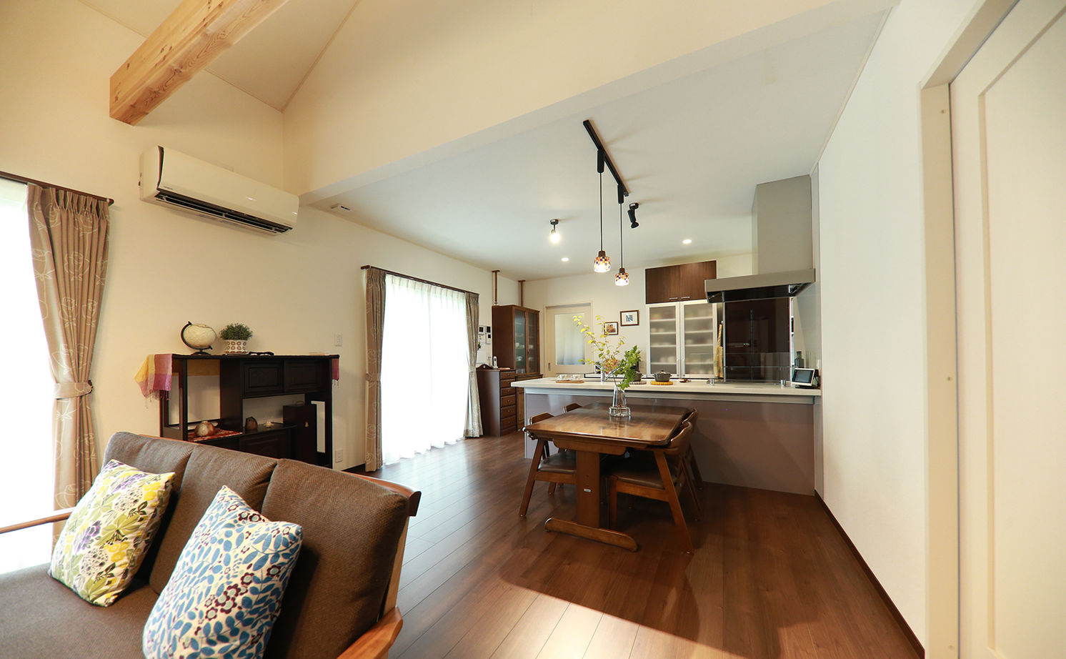 アサヒグローバルホーム 【1000万円台/間取り/平屋/薪ストーブ】夫婦のセカンドライフにちょうどいい、2LDKのコンパクトな平屋の建築実例画像5