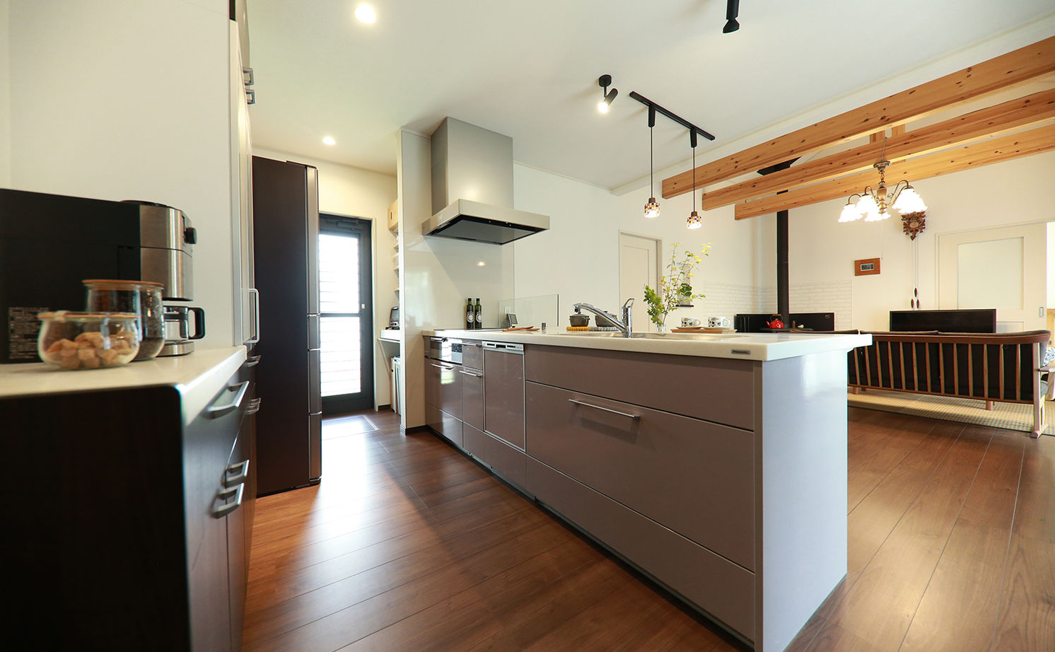 アサヒグローバルホーム 【1000万円台/間取り/平屋/薪ストーブ】夫婦のセカンドライフにちょうどいい、2LDKのコンパクトな平屋の建築実例画像9