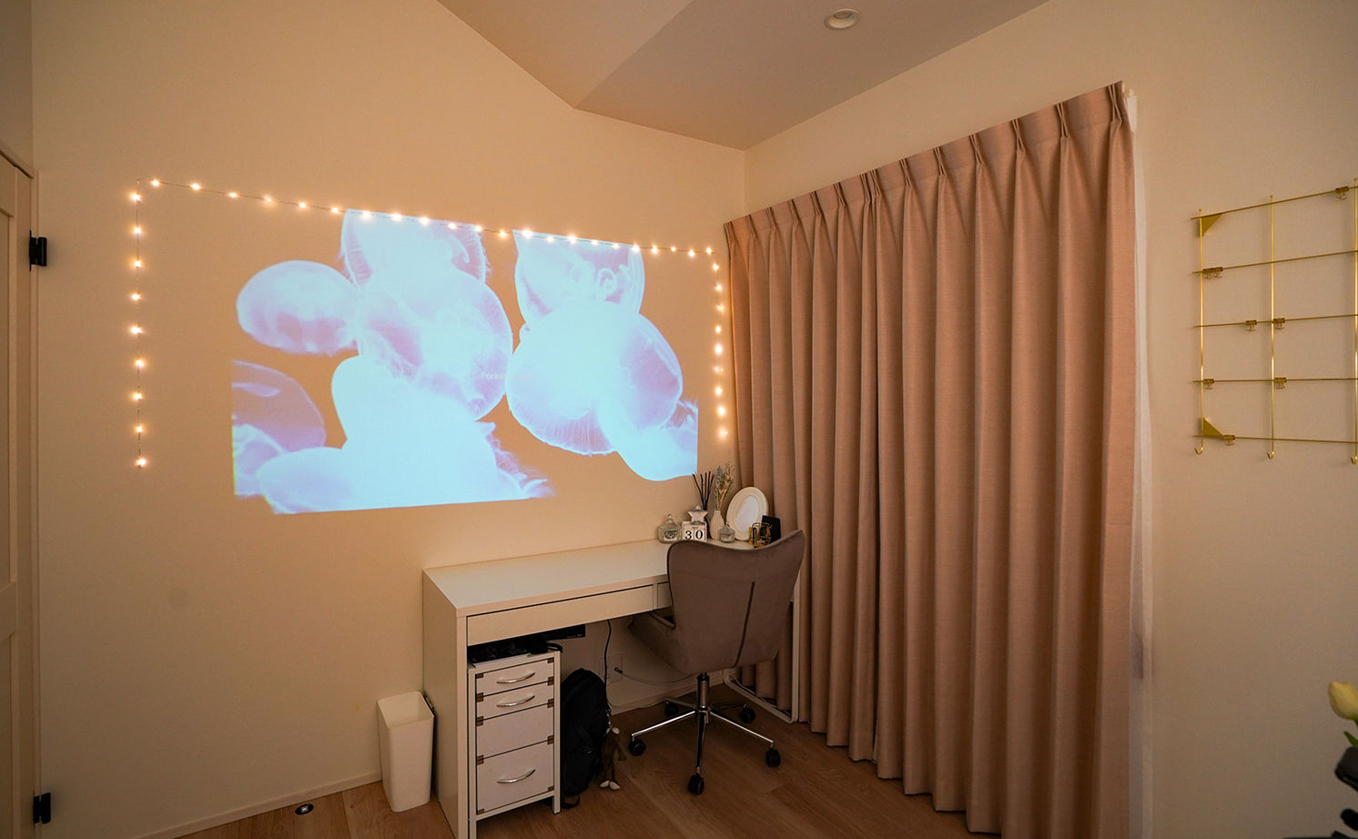 アサヒグローバルホーム 【1000万円台/間取り/30坪台/ロフト】お家キャンプに映画館。海外ドラマがお手本のアメリカンハウスの建築実例画像12