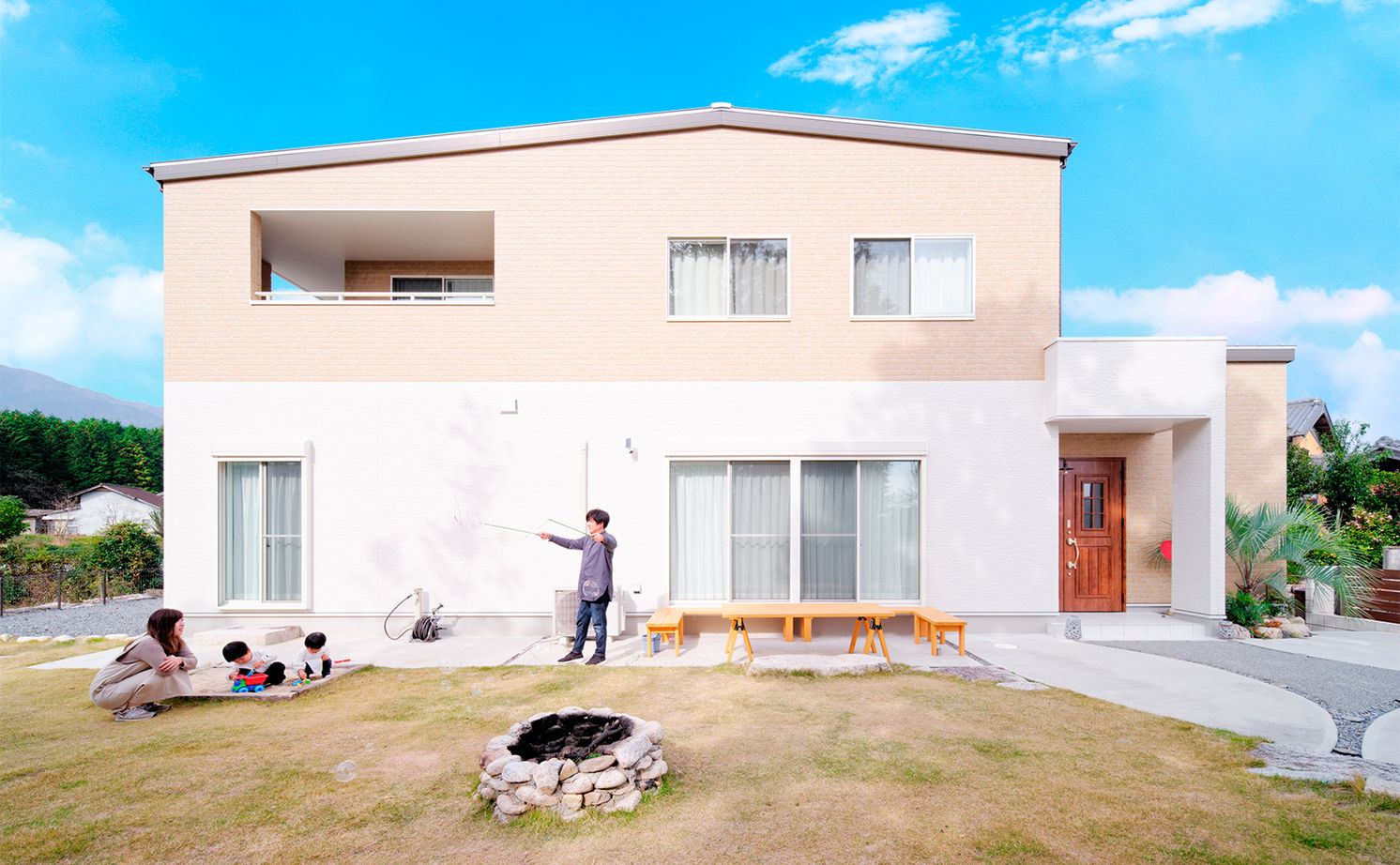 アサヒグローバルホーム 【1000万円台/間取り/約55坪/ガレージルーム】多趣味なパパのこだわり満載！BARとして楽しむガレージルームの建築実例画像1