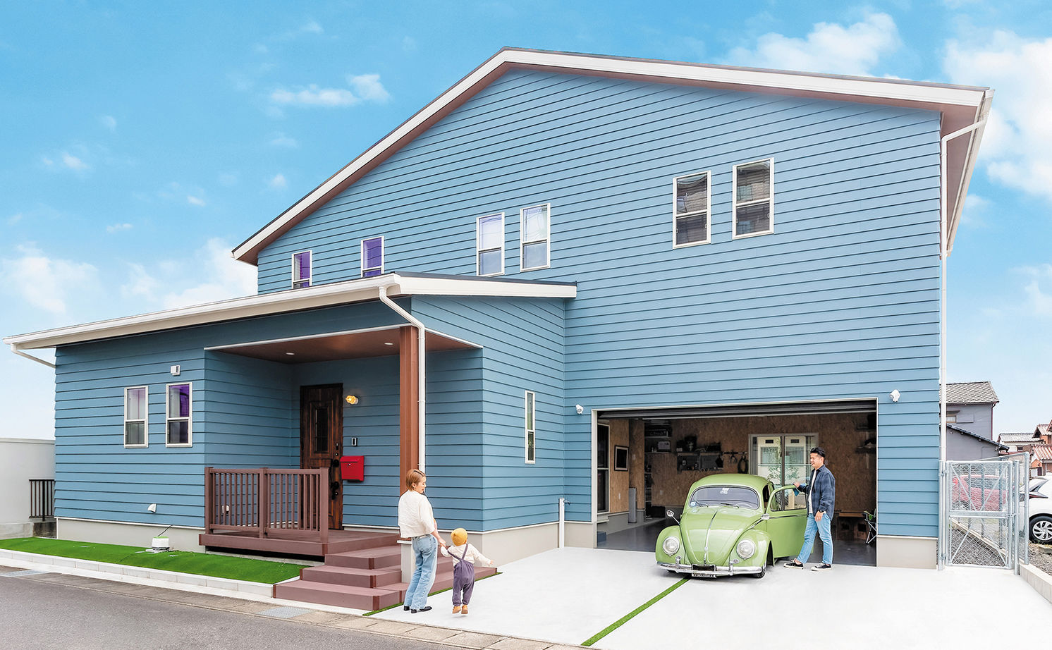 アサヒグローバルホーム 【2000万円台/間取り/ガレージ/カフェ風】定額プランをベースにこだわりを実現！西海岸風ガレージハウスの建築実例画像1