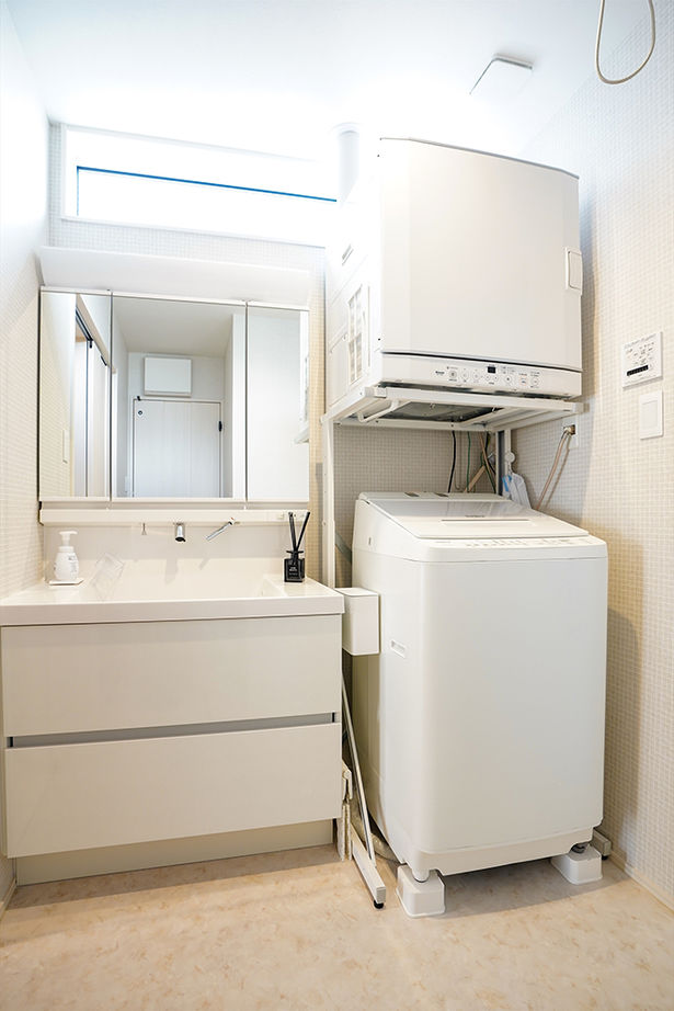 アサヒグローバルホーム 【1000万円台/間取り/30坪台/土間収納】明るいリビング×家事ラク回遊動線。「最初から予算が明確で安心！」の建築実例画像8