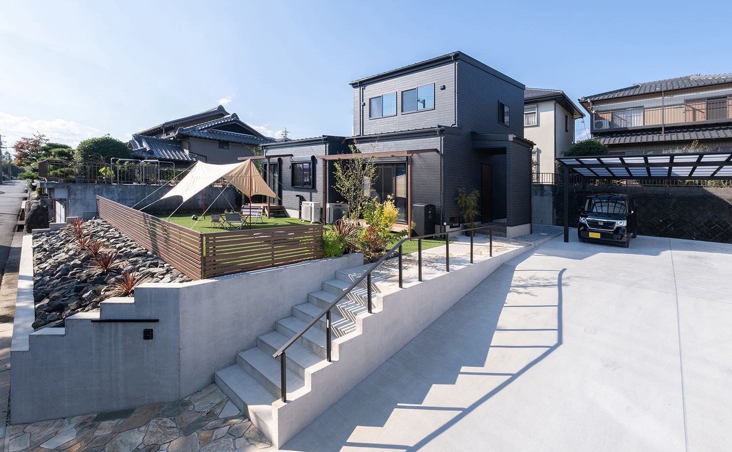 アサヒグローバルホーム 【1000万円台/間取り/30坪台/回遊導線】土間リビングと庭がつながる平屋のように暮らせるアウトドア2階建ての建築実例画像5